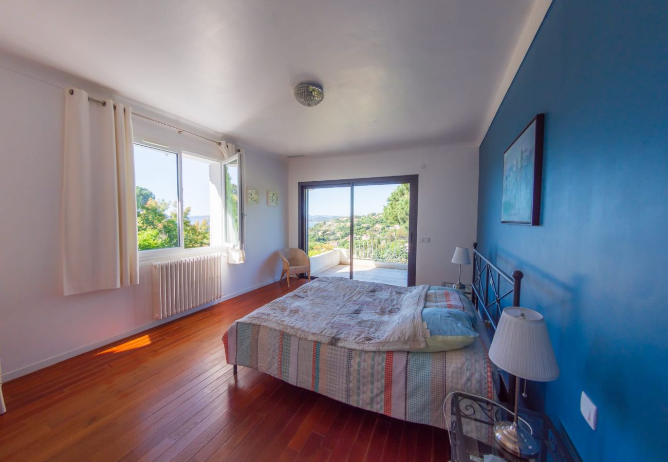Villa in Les Issambres - Villa Les Flamboyants