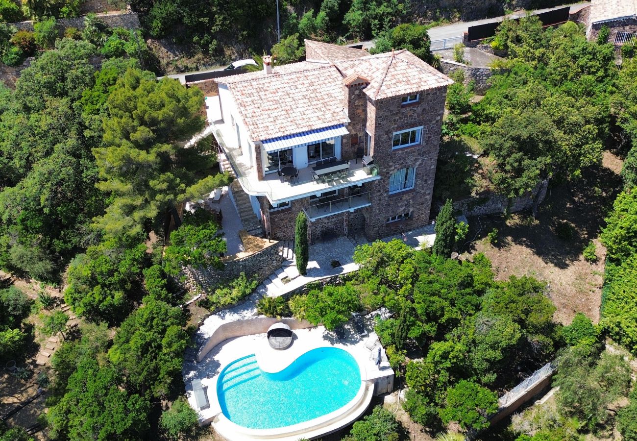 Villa in Les Issambres - Villa Mary Line