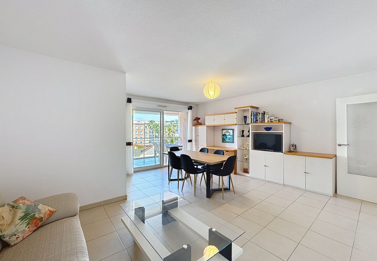 Apartment in Saint-Aygulf - Appartement Areca