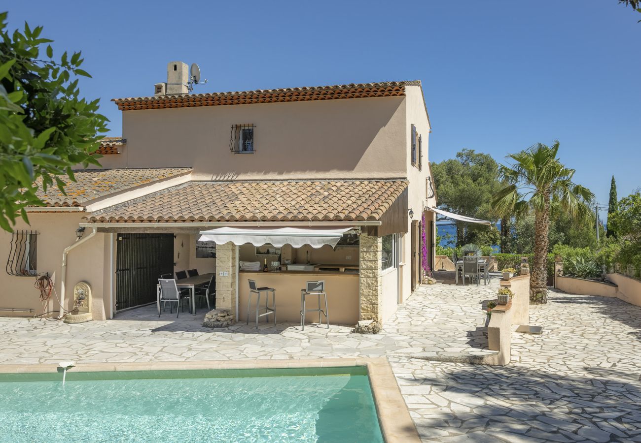 Villa à Les Issambres - Villa MISTRAL